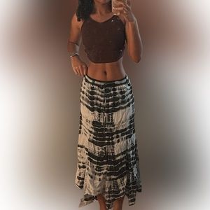 Black and white long skirt